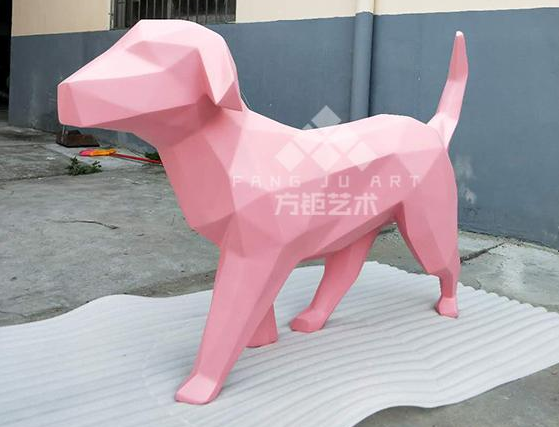 為何游樂園里需放可愛的卡通玻璃鋼雕塑工藝品嗎？